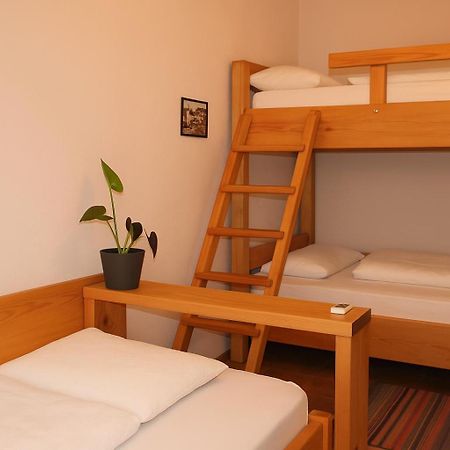 טיראנה Cozy Big Apartment With Balcony מראה חיצוני תמונה