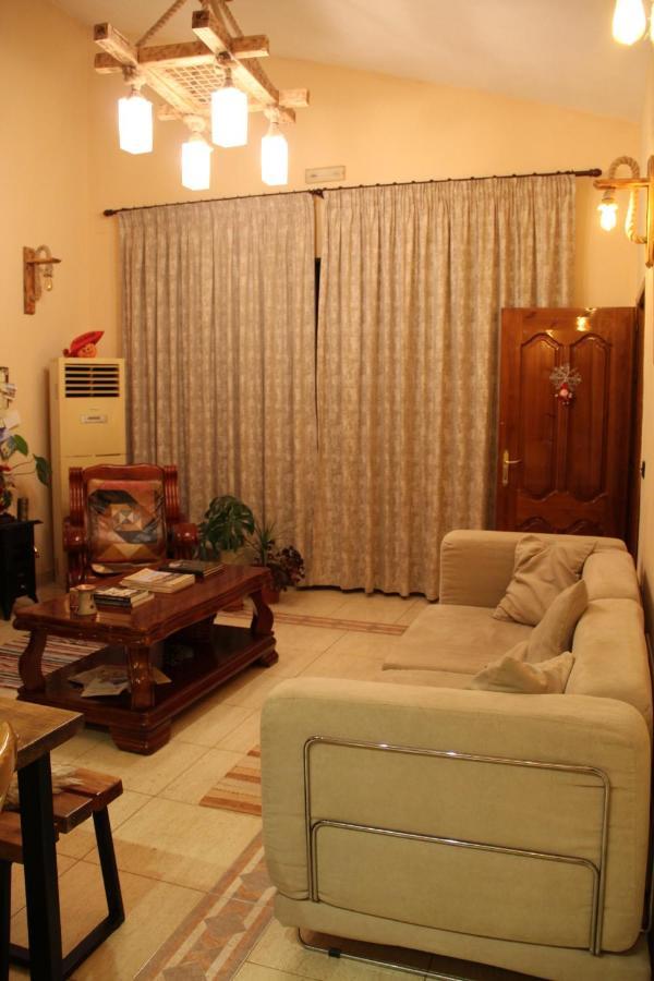 טיראנה Cozy Big Apartment With Balcony מראה חיצוני תמונה