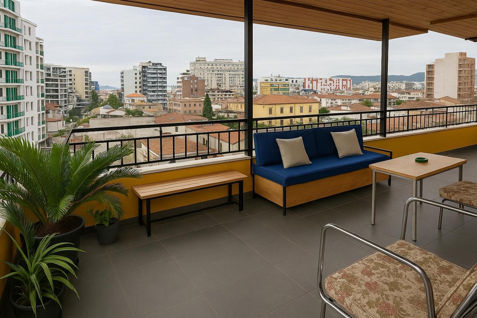 טיראנה Cozy Big Apartment With Balcony מראה חיצוני תמונה
