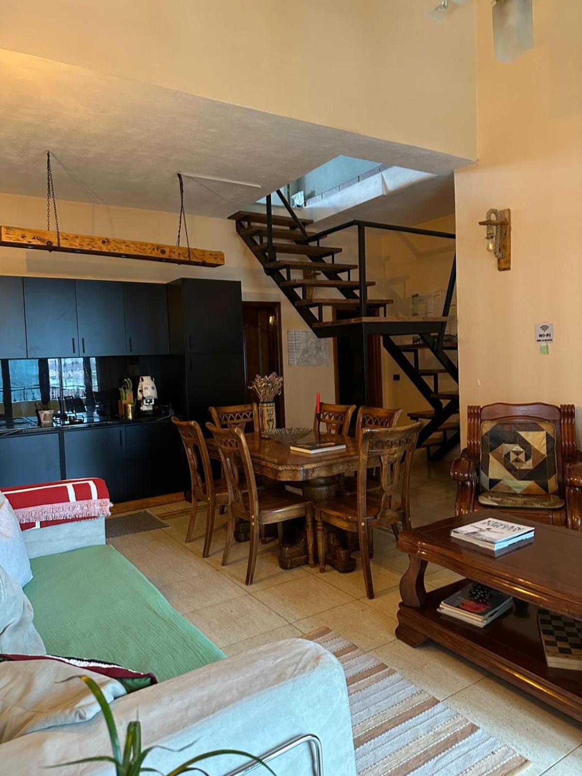 טיראנה Cozy Big Apartment With Balcony מראה חיצוני תמונה