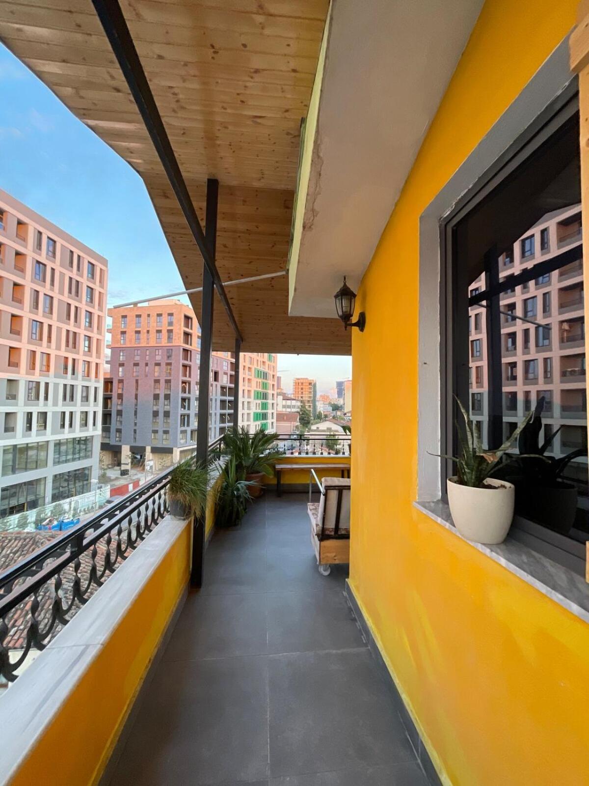 טיראנה Cozy Big Apartment With Balcony מראה חיצוני תמונה