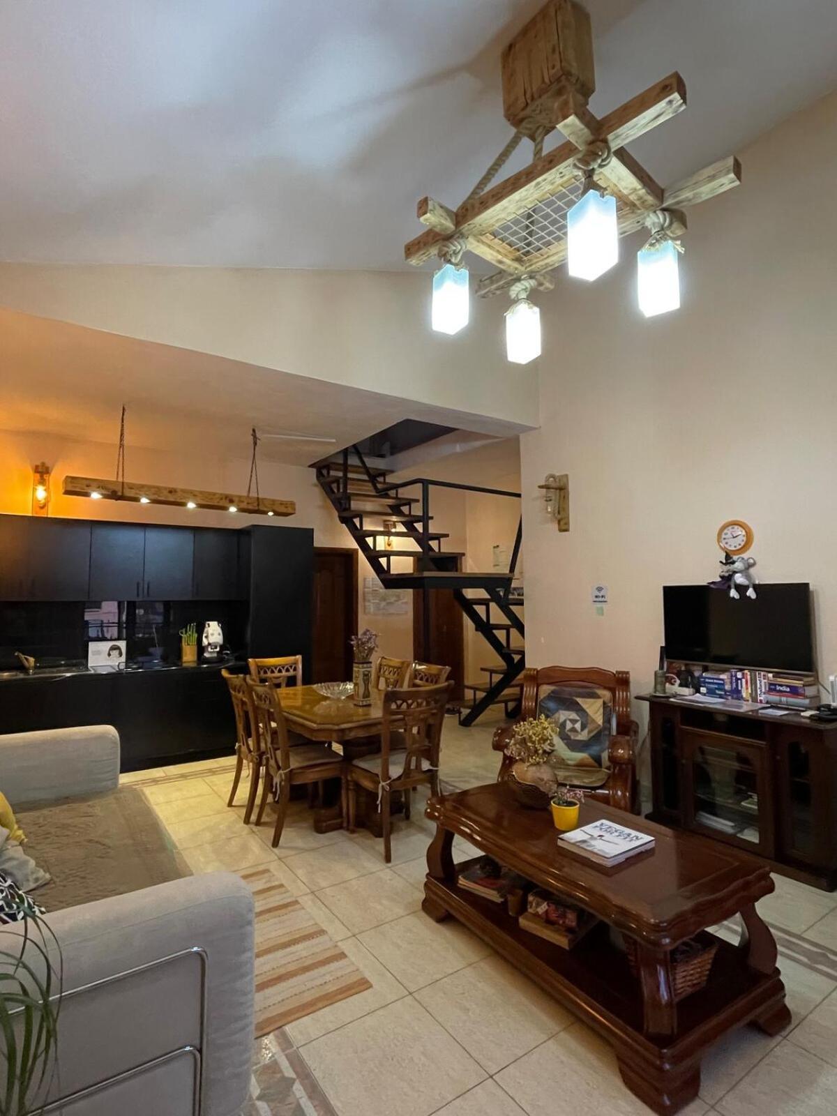 טיראנה Cozy Big Apartment With Balcony מראה חיצוני תמונה
